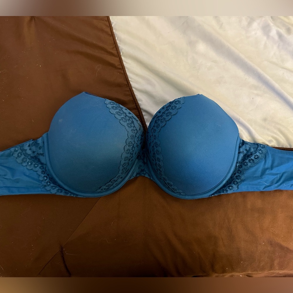 Blue, Victoria’s Secret bra